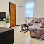 Vendégház Bugi Baška