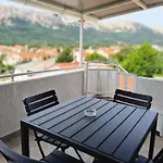 Bugi