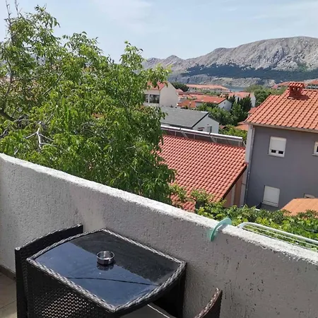 Bugi Guest house Baska (Krk)