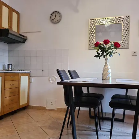 Bugi 3* Baska (Krk)