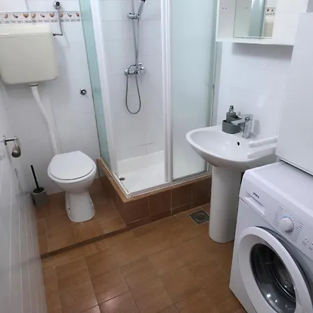 Affittacamere Bugi 3*