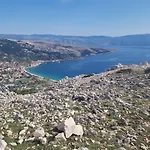 Bugi